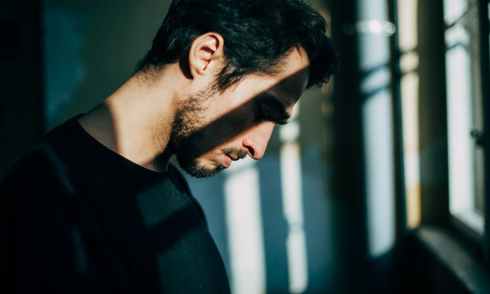 Die Wirkung von Rotlichttherapie auf Depression: Lichtblick in der Dunkelheit?